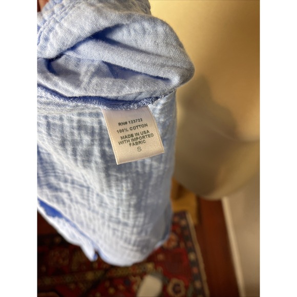 Xirena Short Sleeve Blue Guaze Popover Blouse Small S - Picture 9 of 9
